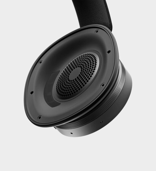 ⁦Ultimate over-ear headphones⁩ - الصورة ⁦5⁩